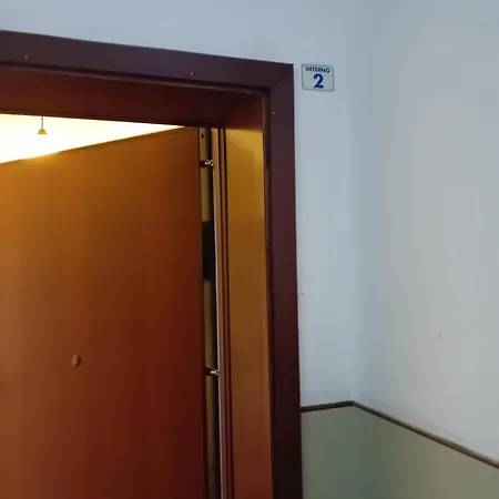 Viale Oberdan 11b 公寓 费拉拉